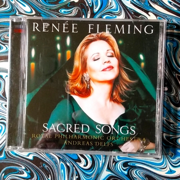 RENEE FLEMING & THE ROYAL PHILHARMONIC ORCHESTRA - Picture 1 of 7